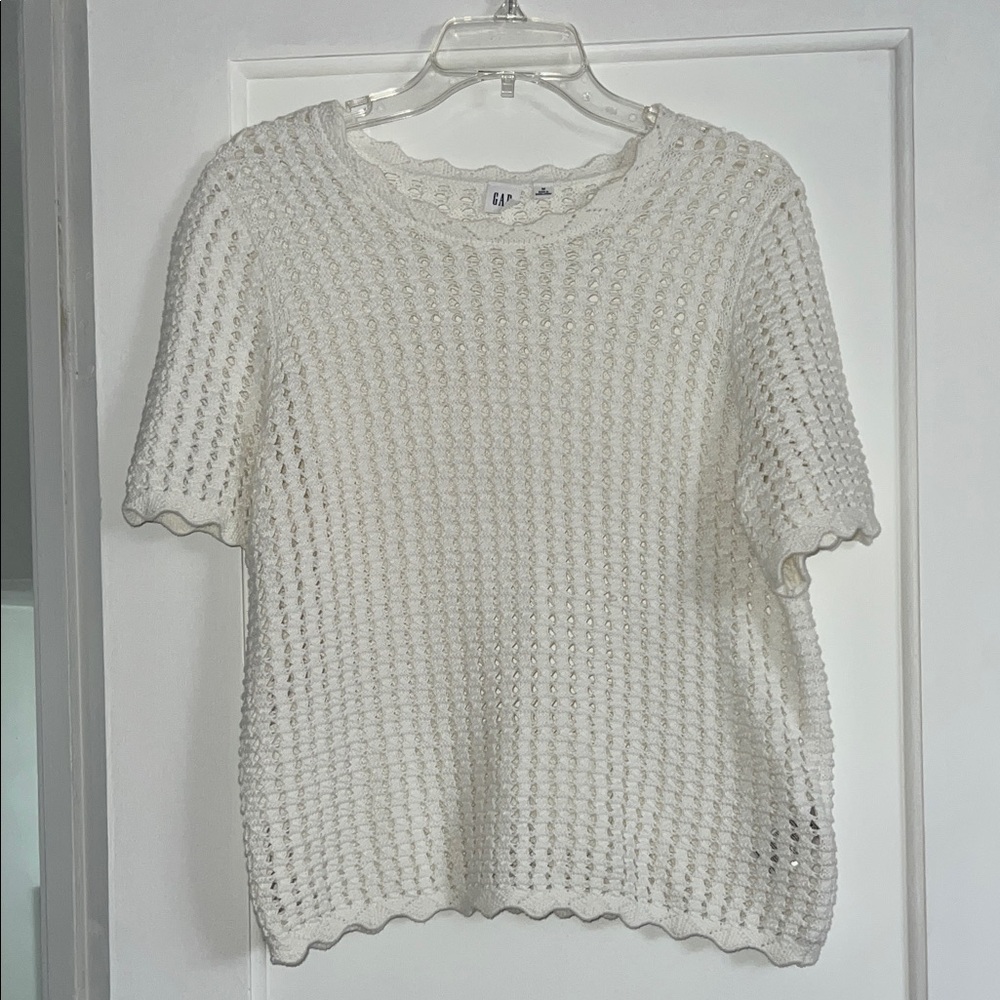 GAP Cream Knit Short Sleeve Top